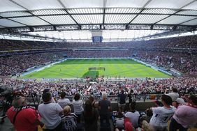 Die Frankfurter Commerzbank-Arena ist eines von zehn Stadien, in denen die EURO 2024 ausgetragen werden soll. Foto: getty images