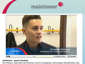 Schiedsrichter Christoffer Reimund im TV, Foto: HR/Mintower