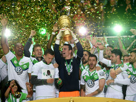 Der VfL Wolfsburg ist der aktuelle Sieger im FB-Pokal-Wettbewerb. Foto: getty images