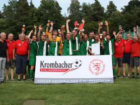 Die strahlende Siegermannschaft der SG Fehlheim-Lorsch. Foto: Nöthen