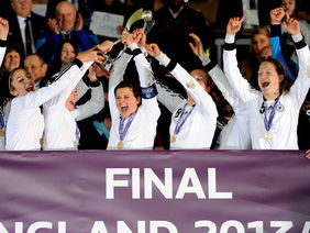 Freude bei den U17-Europameisterinnen, Foto: Getty Images