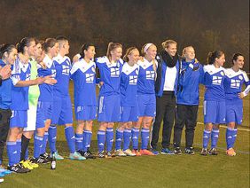 Wollen den Spitzenreiter noch einmal unter Druck setzen: Die Frauen des MFFC Wiesbaden. Foto: MFFC Wiesbaden/Getty Images