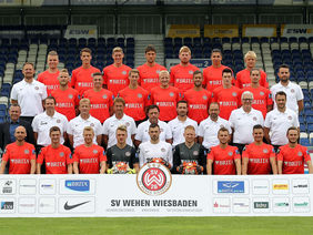 Die neue Mannschaft des SV Wehen Wiesbaden. Foto: SVWW
